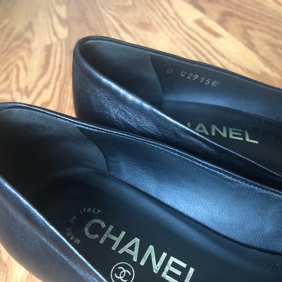 Chanel Block Heel Pumps - Picture 5 of 10